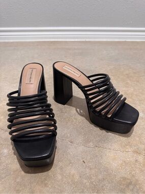 ANTONIO MELANI Black Multi-Strap Platform Mules